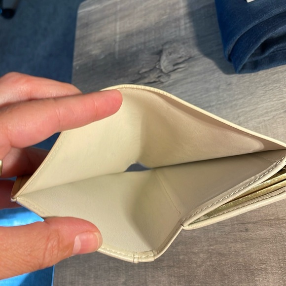 Sold! Louis Vuitton Vernis French Bifold Wallet EUC - Picture 16 of 16